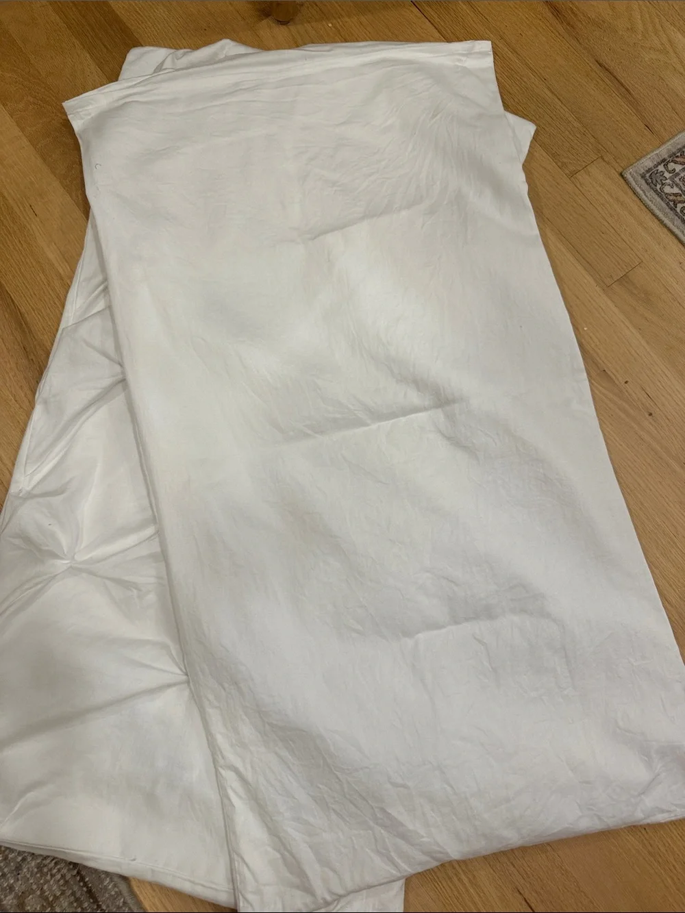 King Pinch Pleat Set off 2 White Pillow Cases - Threshold